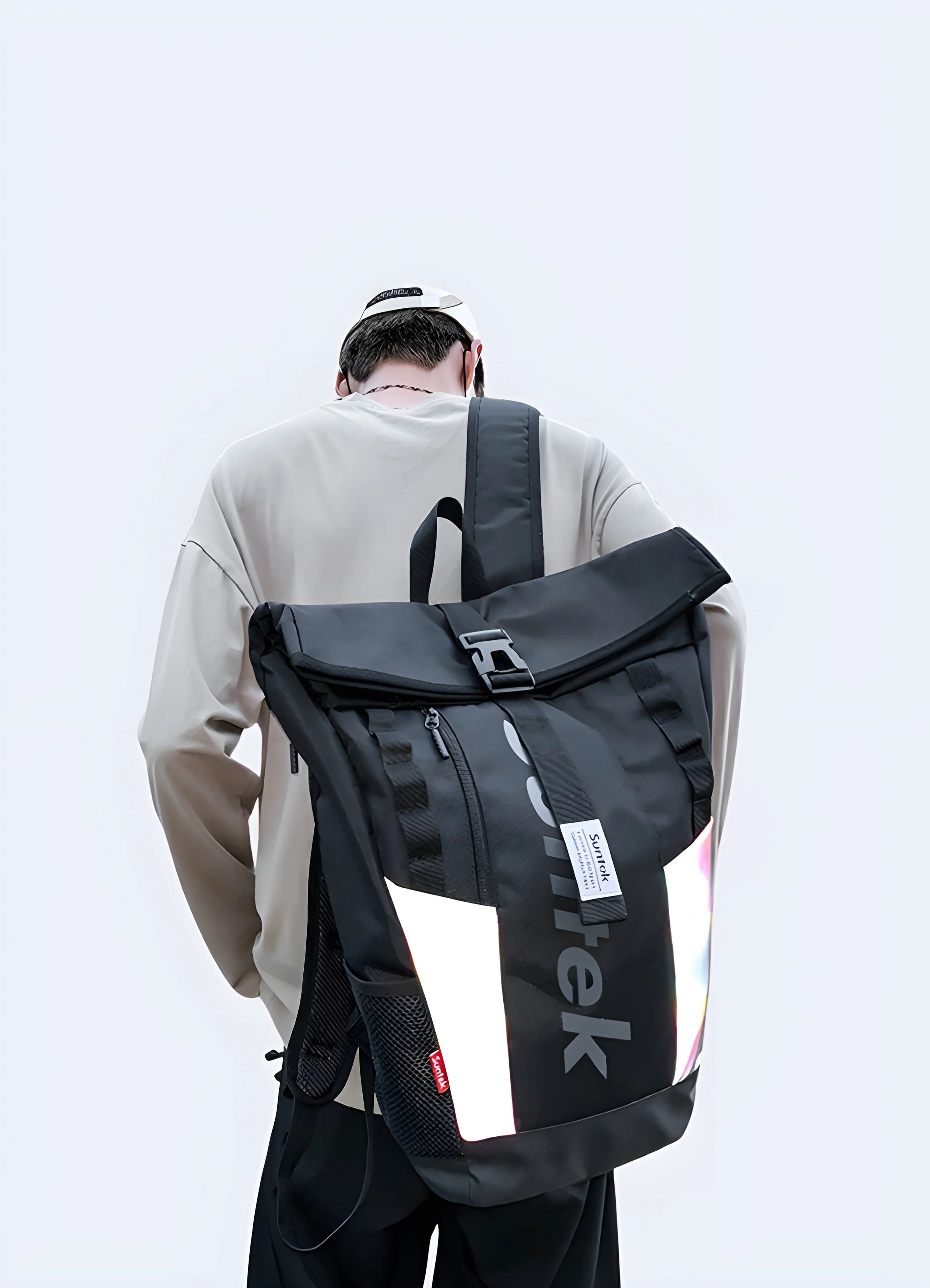 Best Reflective Backpack - Image 4