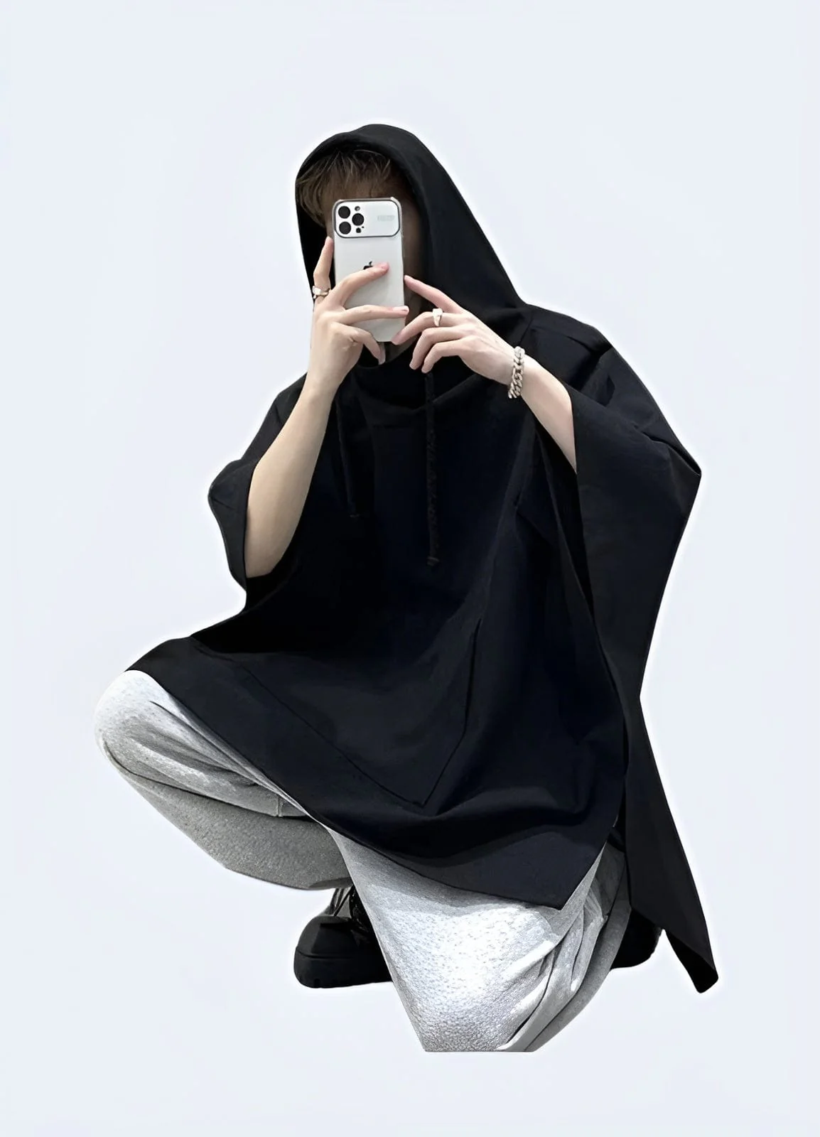 Multi-Pocket Techwear Poncho - Image 4