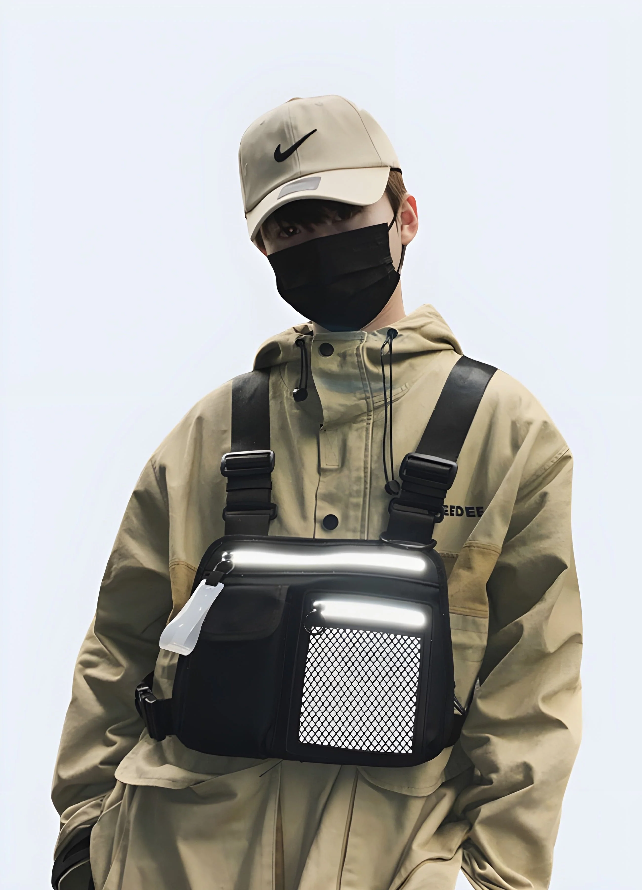 Reflective Chest Rig - Image 3