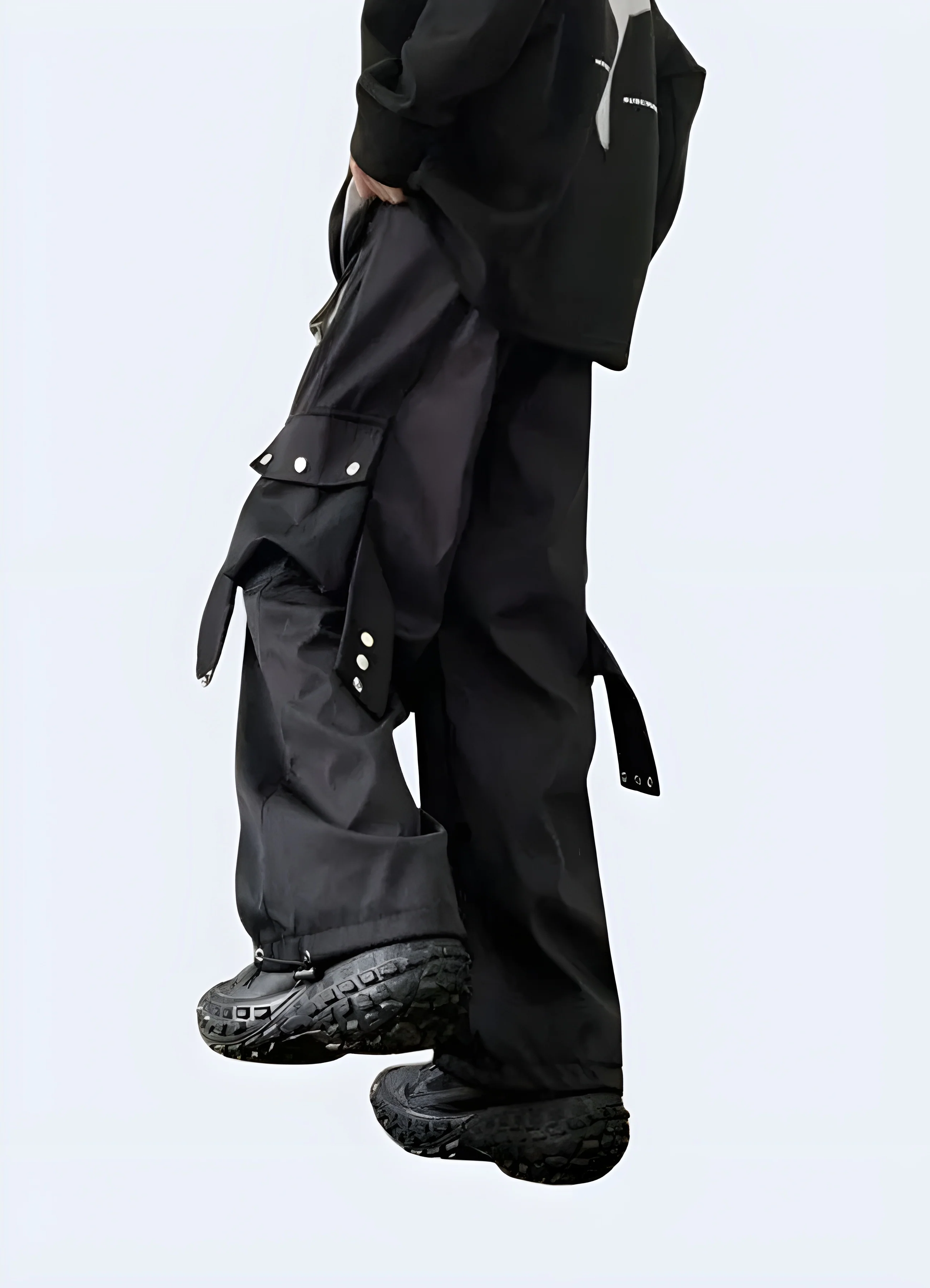 Techwear Cargo Pants Women - Image 4
