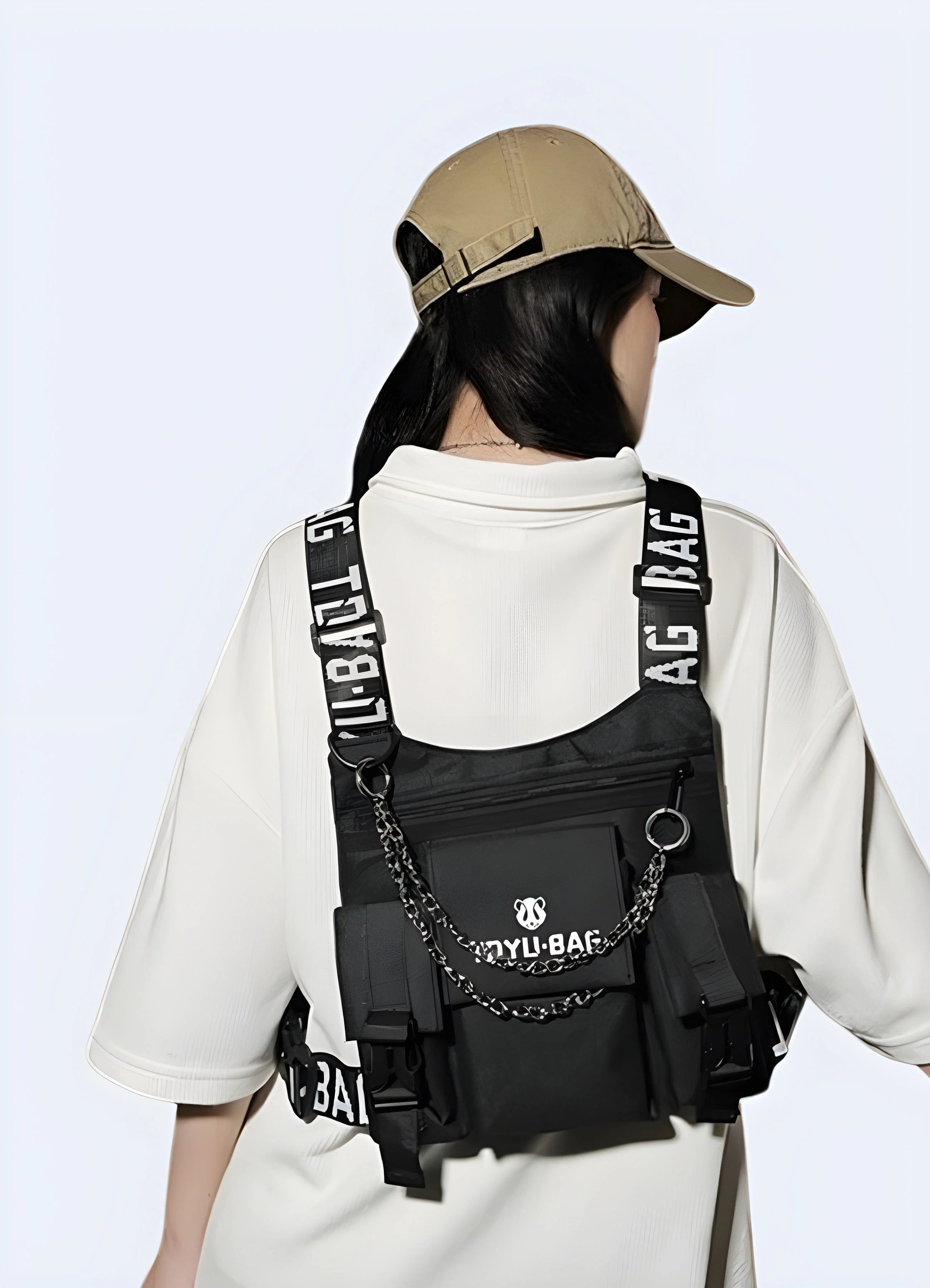 Techwear Chest Bag - Image 3