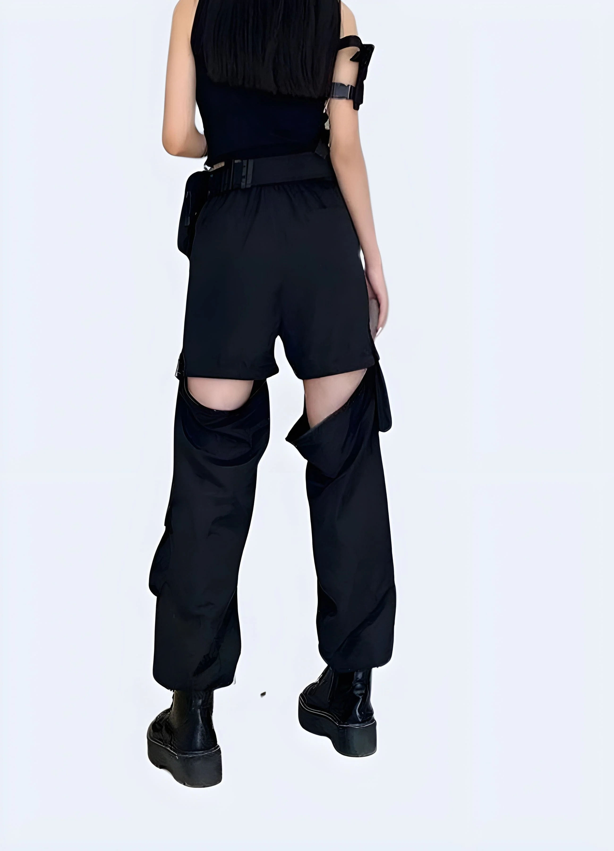 Women's High-waisted Cargo Pants - Image 3