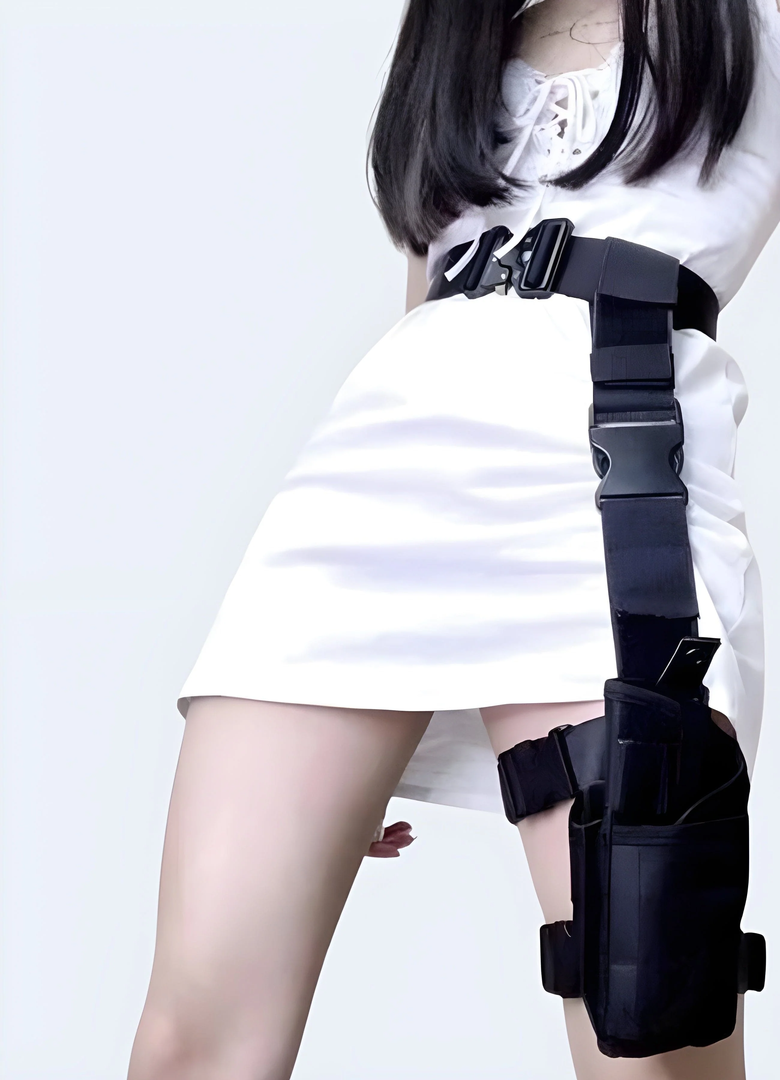 Women's Techwear Leg Bag with Belt - Image 3